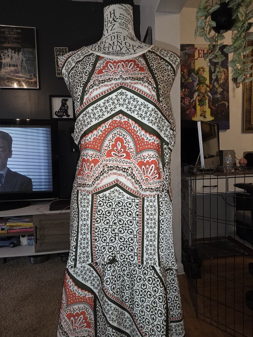Cato Sleeveless Maxi Dress in White, Coral and Black - Picture 3 of 9